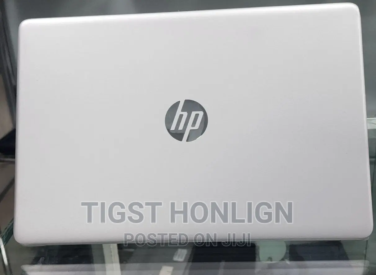 New Laptop HP Stream Notebook 8GB Intel Core I7 SSD 1T