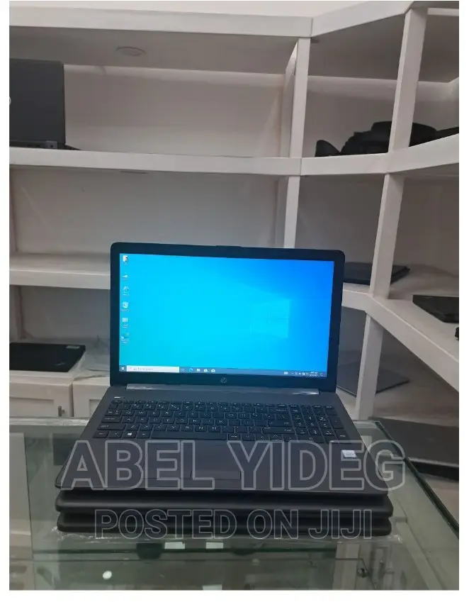 New Laptop HP Stream Notebook 8GB Intel Core I7 HDD 1T