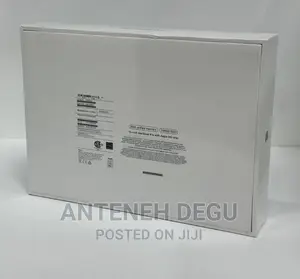 Photo - New Laptop Apple MacBook Pro 2022 M2 8GB Apple M2 SSD 256GB