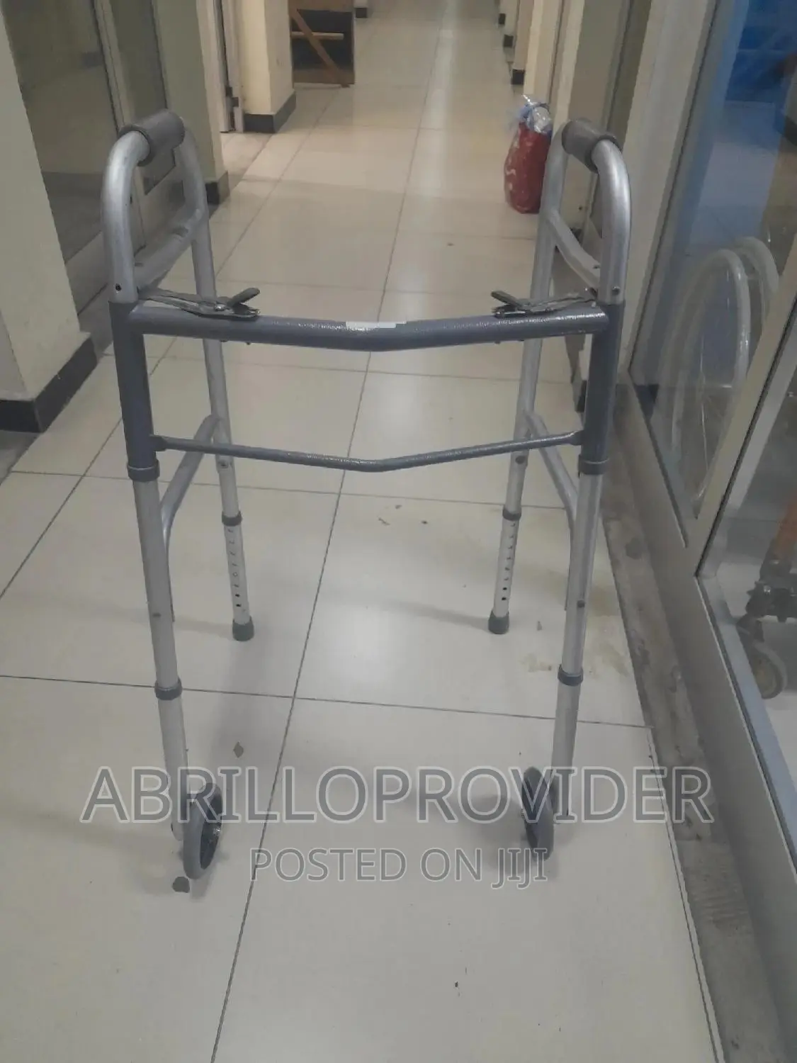 Used Walker Aid With Wheel