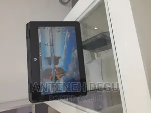 New Laptop HP 4GB Intel Core 2 Quad SSD 256GB