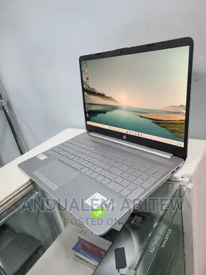 New Laptop HP Stream Notebook 8GB Intel Core I7 SSHD+SSD 1T