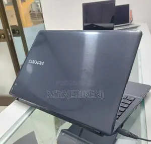 Photo - New Laptop Samsung Galaxy Book 2 4GB Intel Core I5 SSD 500GB