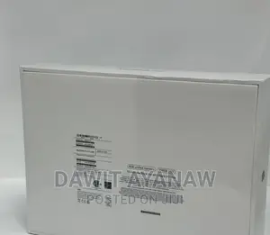 Photo - New Laptop Apple MacBook Pro 2023 M2 8GB Apple M2 SSD 256GB