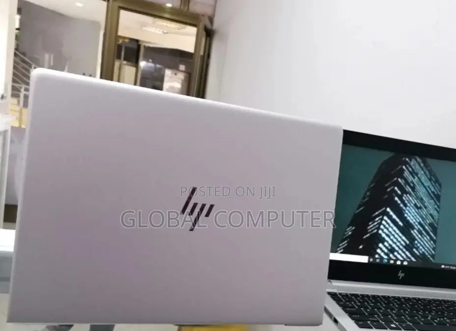 New Laptop HP 252 G3 16GB Intel Core I5 SSD 512GB