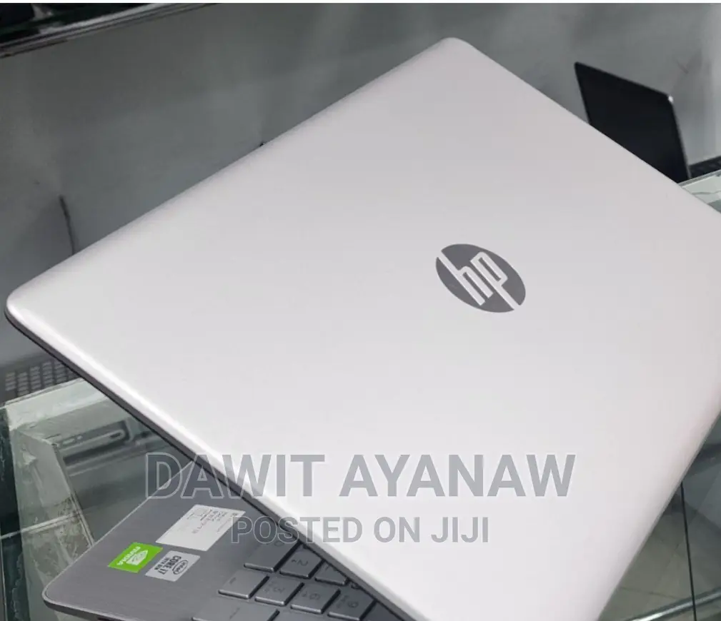 New Laptop HP Stream Notebook 8GB Intel Core I7 HDD 1T