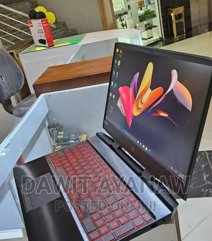 New Laptop HP 16GB Intel Core I7 SSD 128GB