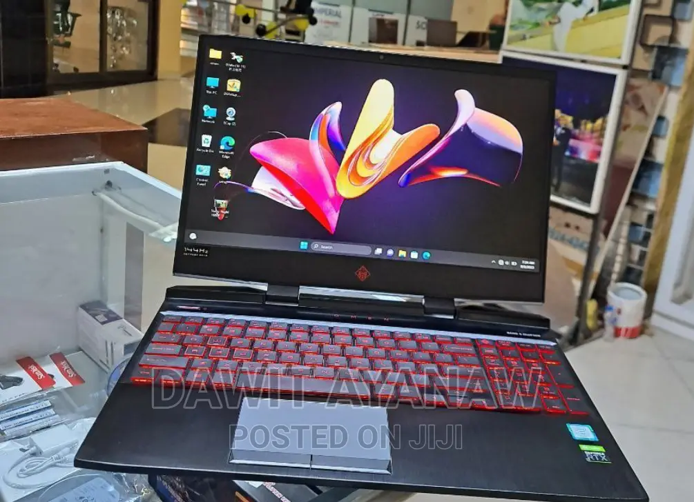 New Laptop HP 16GB Intel Core I7 SSD 128GB