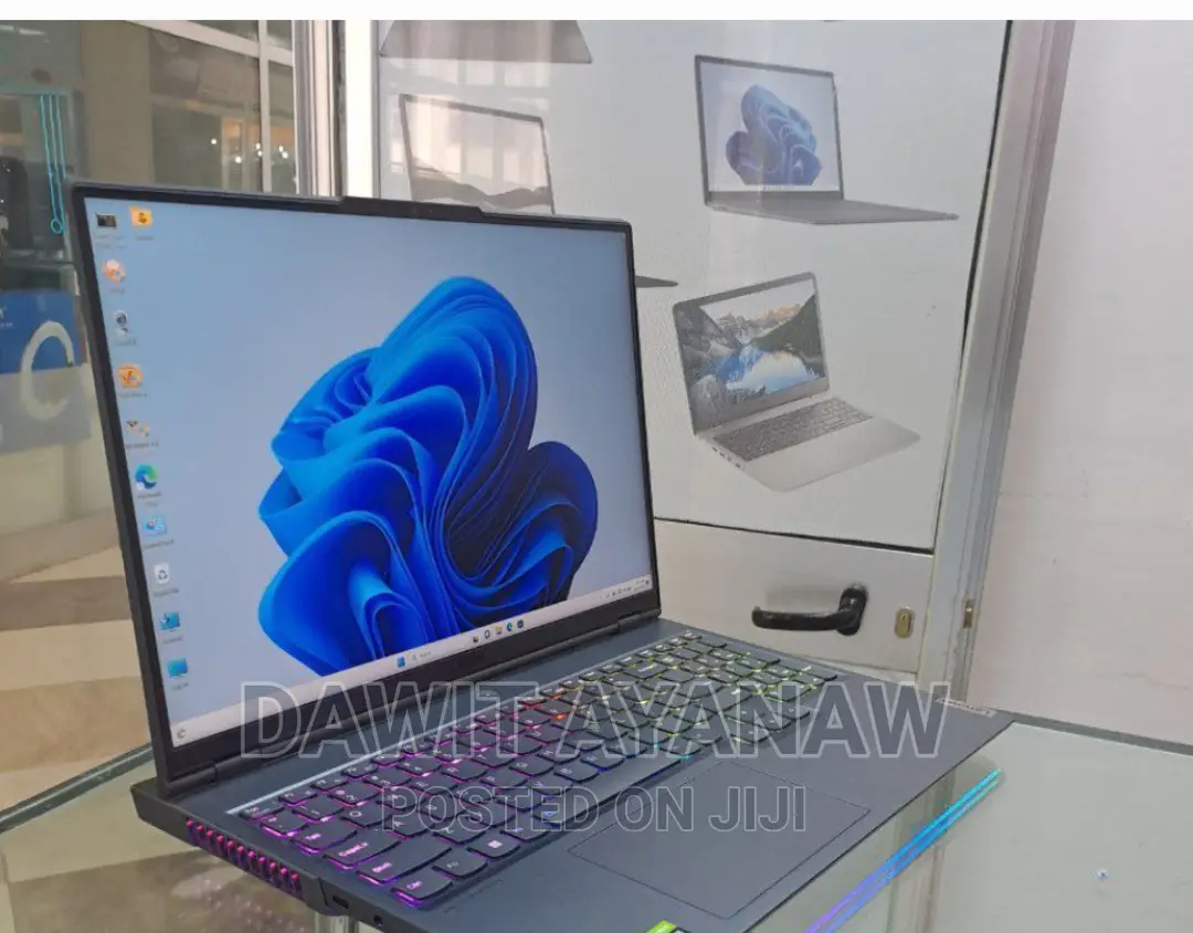 New Laptop Lenovo 16GB Intel Core I9 SSD 1T