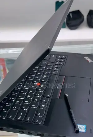 New Laptop Lenovo ThinkPad Yoga 16GB Intel Core I7 SSD 512GB