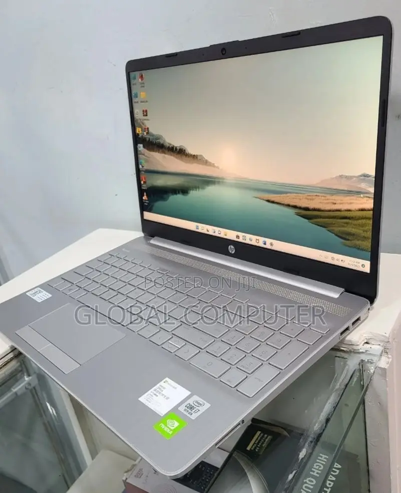 New Laptop HP Stream Notebook 8GB Intel Core I7 HDD 1T