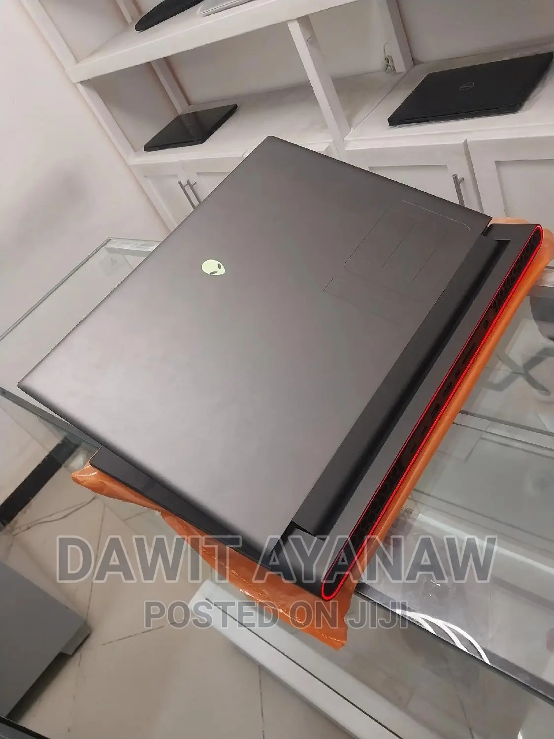 New Laptop Dell Alienware M18X 32GB AMD Ryzen 9 SSD 1T