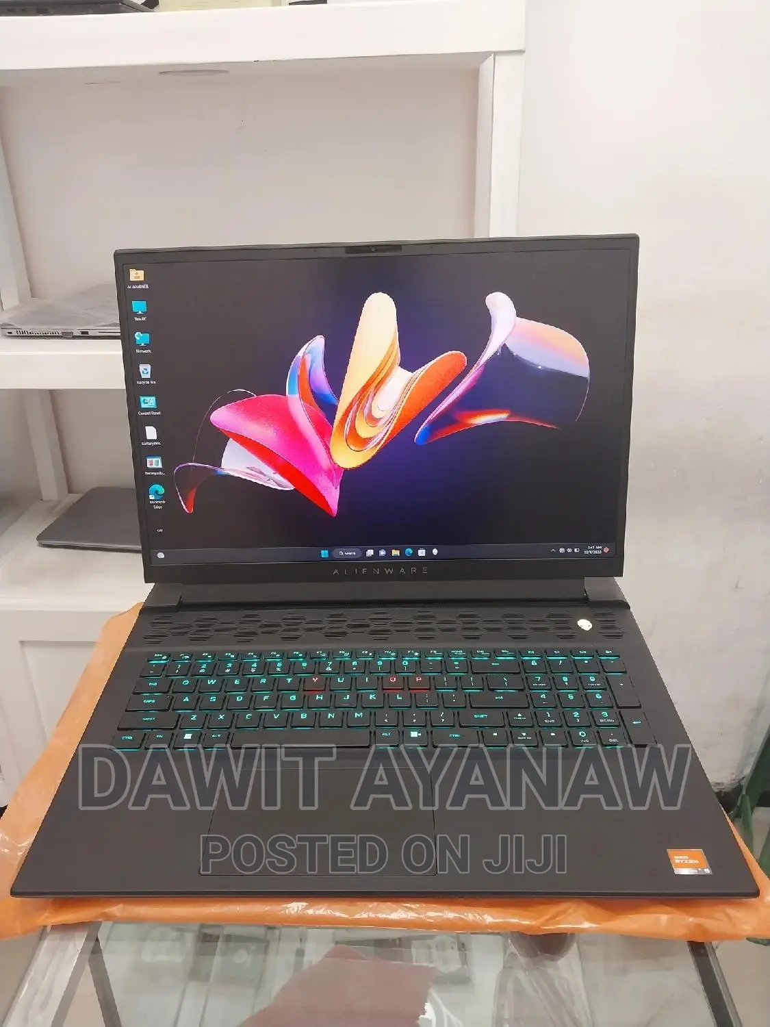 New Laptop Dell Alienware M18X 32GB AMD Ryzen 9 SSD 1T