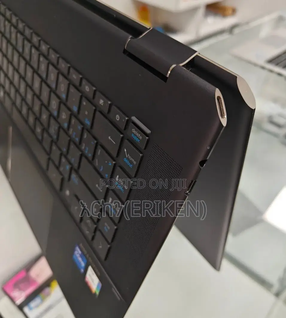 New Laptop HP Spectre X360 16GB Intel Core I7 SSD 1T