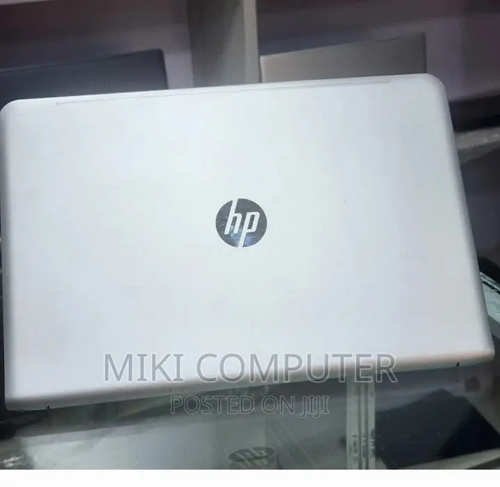 New Laptop HP Envy 13 8GB Intel Core I5 SSD 1T