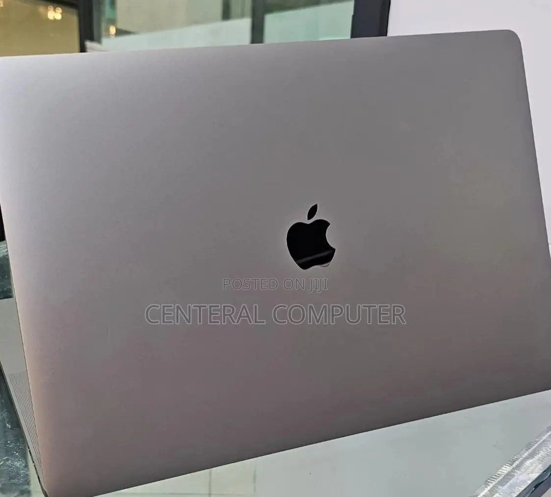 New Laptop Apple MacBook Pro 2019 16GB Intel Core I9 SSD 512GB
