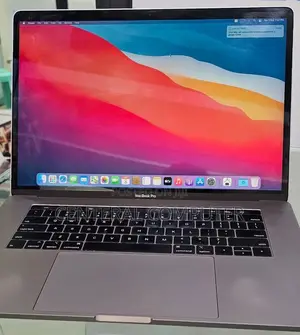 New Laptop Apple MacBook Pro 2019 16GB Intel Core I9 SSD 512GB