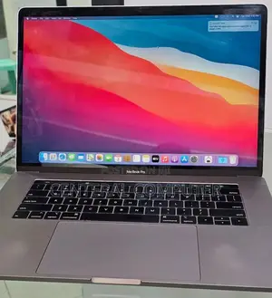 New Laptop Apple MacBook Pro 2019 16GB Intel Core I9 SSD 512GB