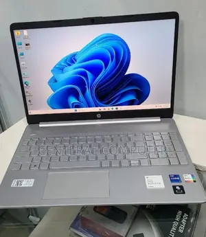 New Laptop HP Stream Notebook 16GB Intel Core I7 SSD 512GB