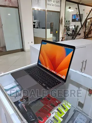 New Laptop Apple MacBook Air 2020 M1 8GB Apple M1 SSD 512GB