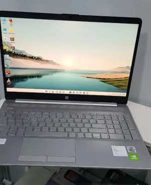 New Laptop HP Stream Notebook 8GB Intel Core I7 HDD 1T