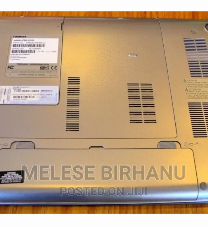 New Laptop Toshiba Satellite P850 4GB Intel Core I5 HDD 320GB