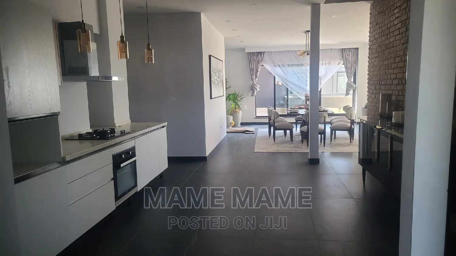 Furnished 3bdrm Penthouse in Addis Abeba, Bole for sale