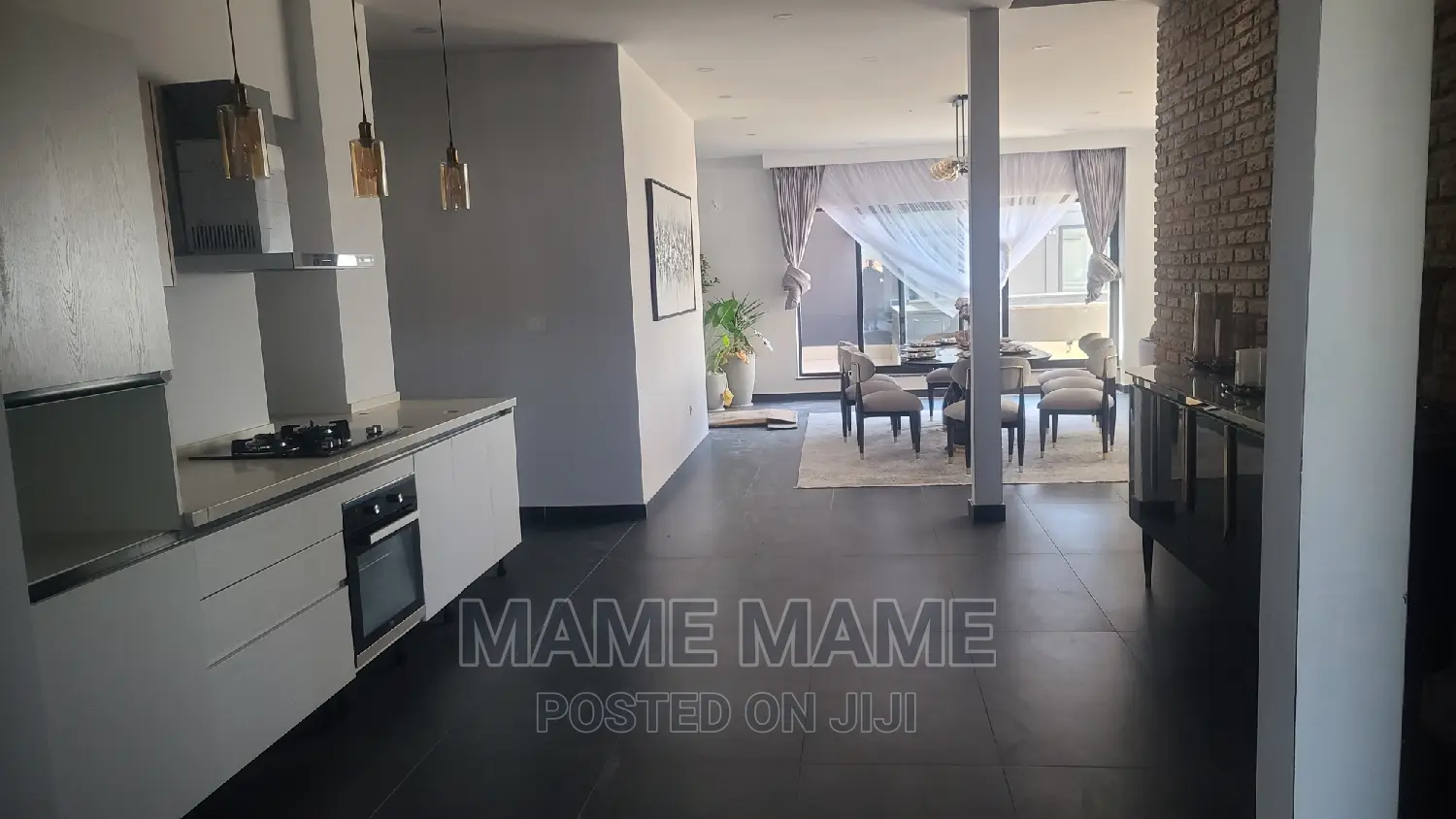 Furnished 3bdrm Penthouse in Addis Abeba, Bole for sale