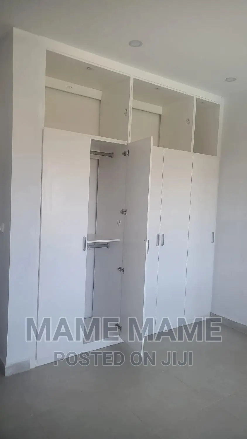 Furnished 3bdrm Penthouse in Addis Abeba, Bole for sale