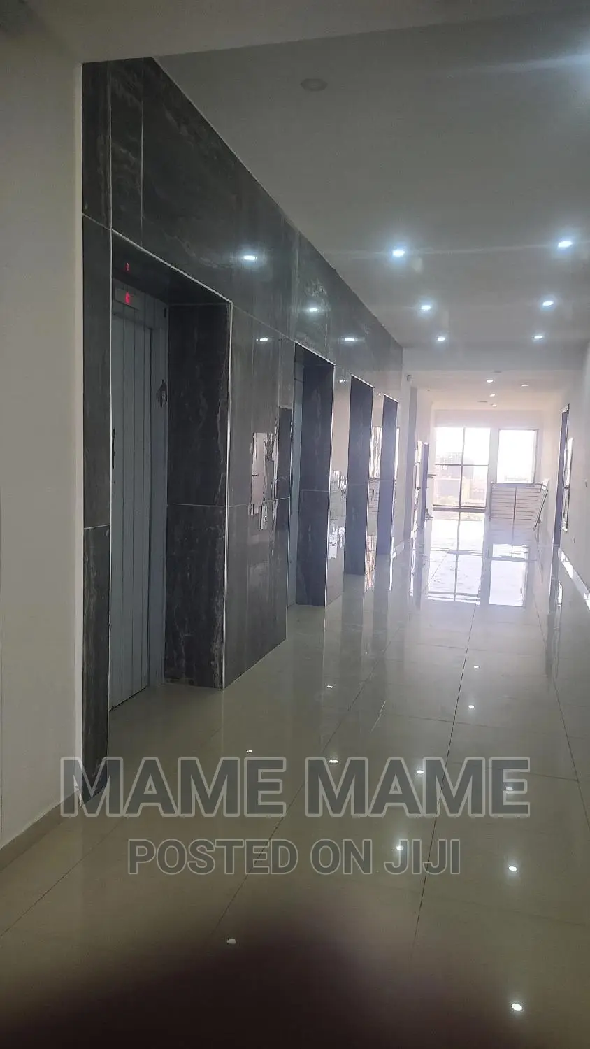 Furnished 3bdrm Penthouse in Addis Abeba, Bole for sale