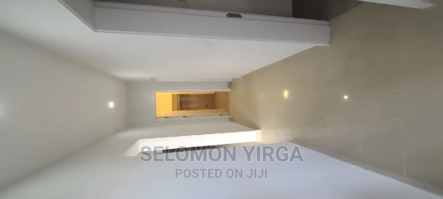 2bdrm Apartment in አድስ አበባ, Bole for rent