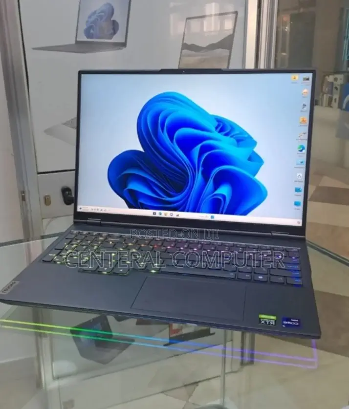 New Laptop Lenovo Legion Y545 16GB Intel Core I9 SSD 512GB