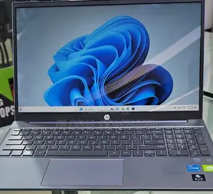 New Laptop HP Pavilion 17 16GB Intel Core I5 SSD 512GB