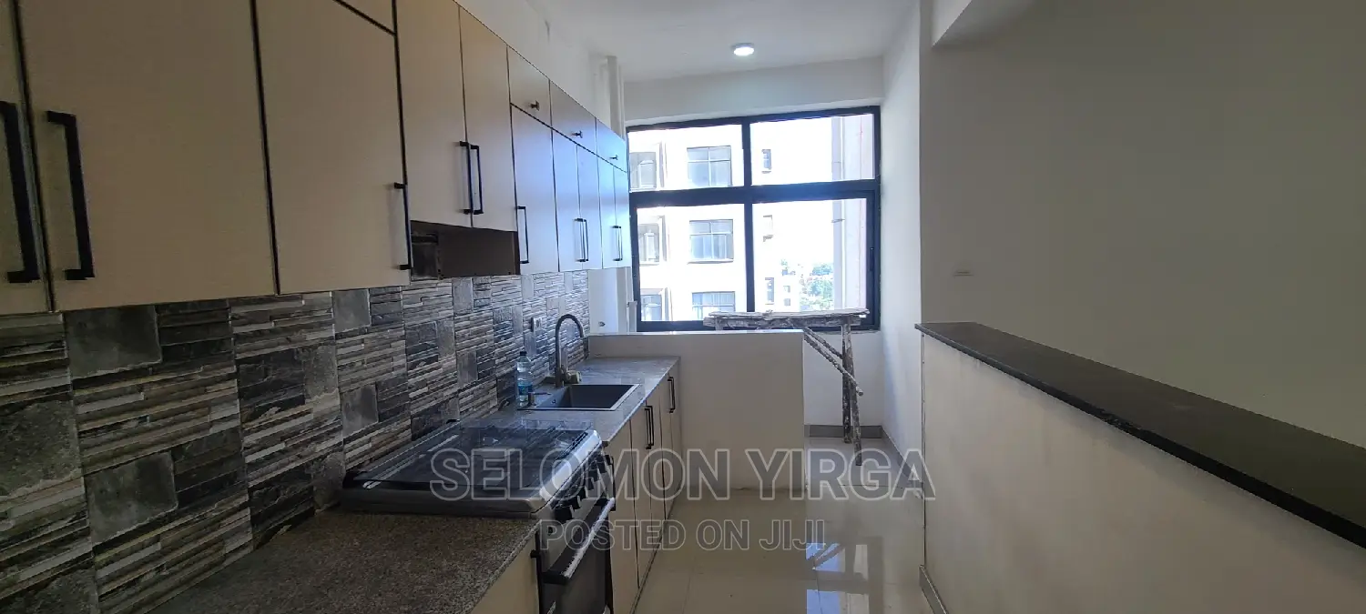 3bdrm Apartment in አድስ አበባ, Bole for rent