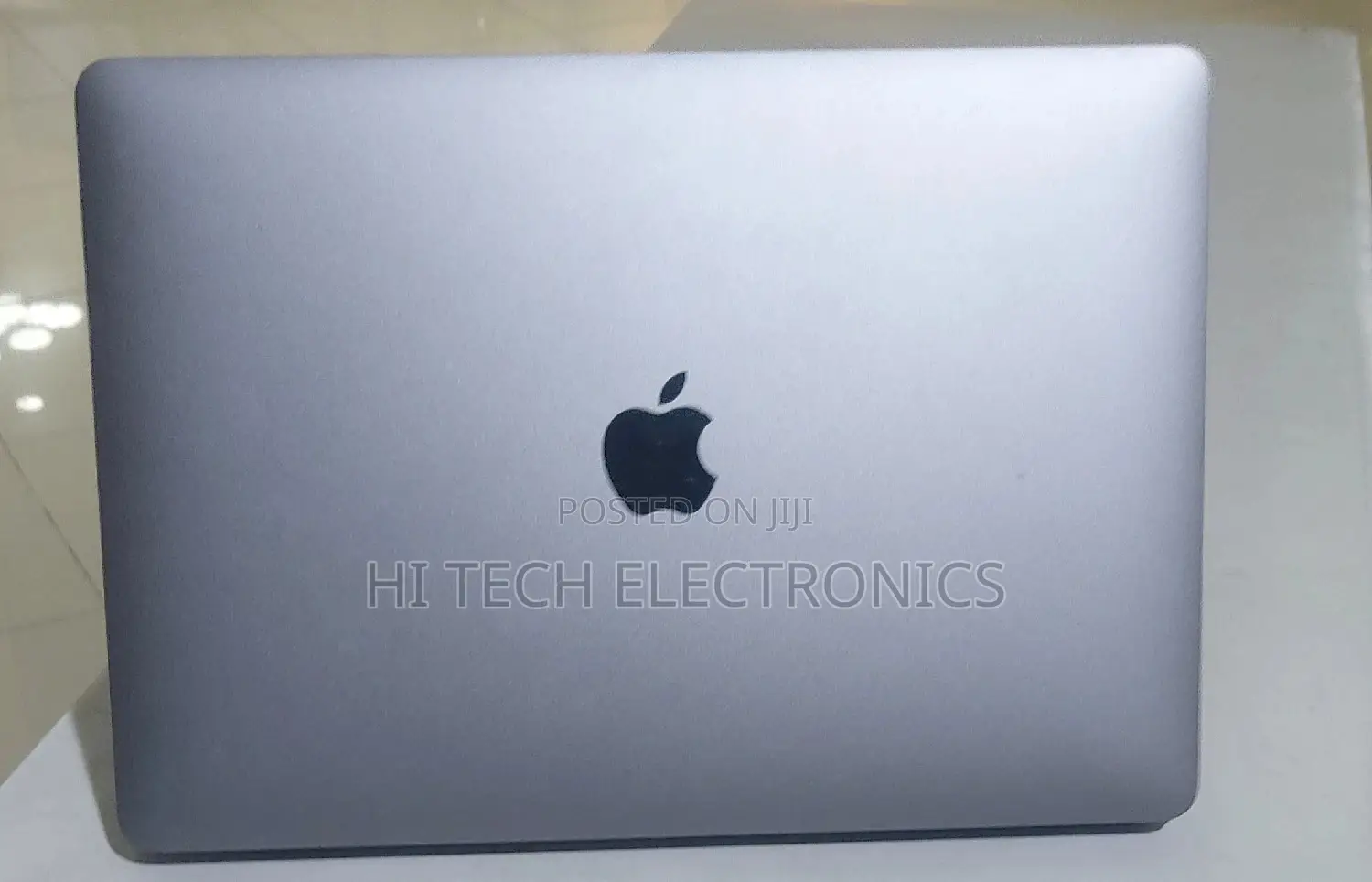 New Laptop Apple MacBook 8GB Apple M1 SSD 256GB