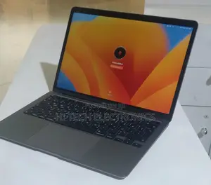 New Laptop Apple MacBook 8GB Apple M1 SSD 256GB