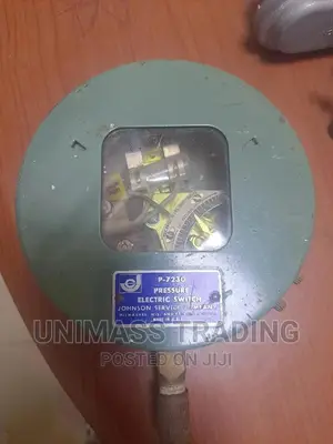 Johnson Pressure Switch Up to 30 Lb
