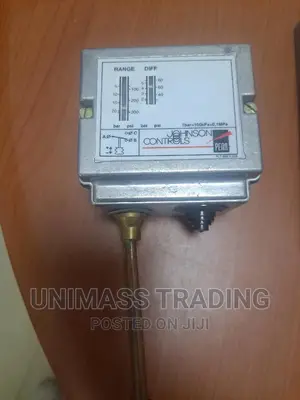 Johnson Refrigerant Pressure Switch