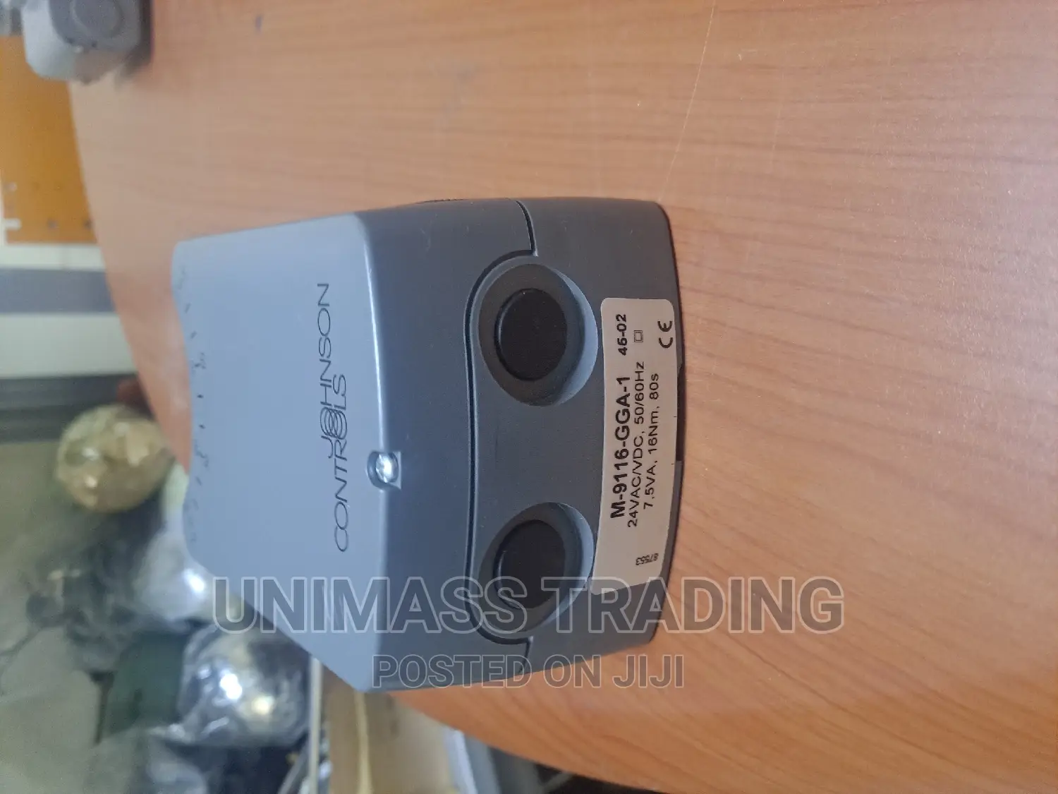 Johnson Servo Control Actuator