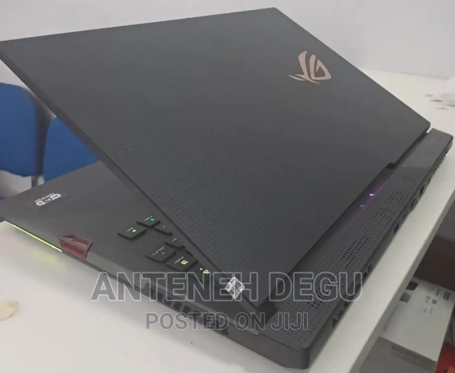 New Laptop Asus ROG Strix G15 32GB AMD Ryzen 9 SSD 1T