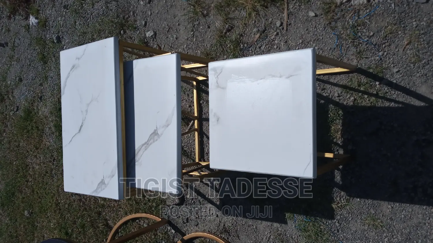 Coffee Table With 3 Set