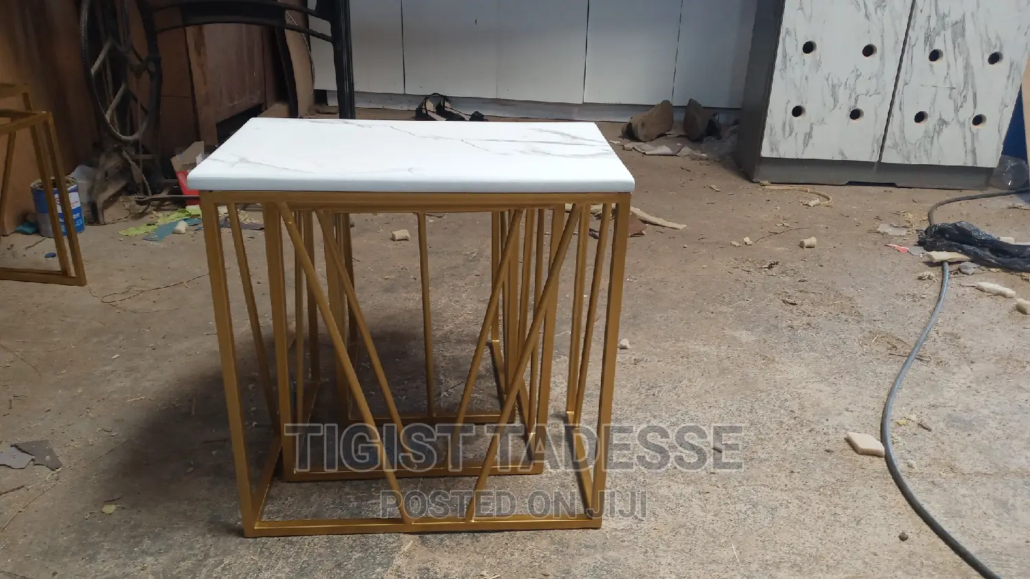 Coffee Table With 3 Set