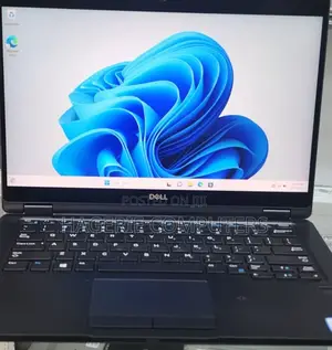 Photo - New Laptop Dell Latitude 5300 16GB Intel Core I7 SSD 512GB