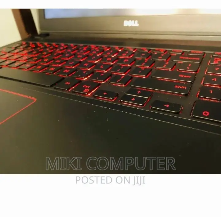 New Laptop Dell Inspiron 15 8GB Intel Core I5 HDD 1T