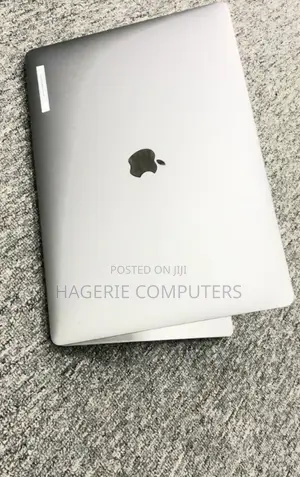 New Laptop Apple MacBook Pro 2019 16GB Intel Core i9 SSD 512GB