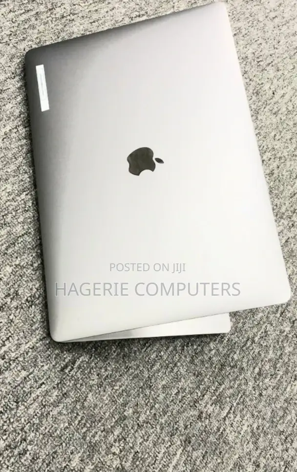 New Laptop Apple MacBook Pro 2019 16GB Intel Core i9 SSD 512GB