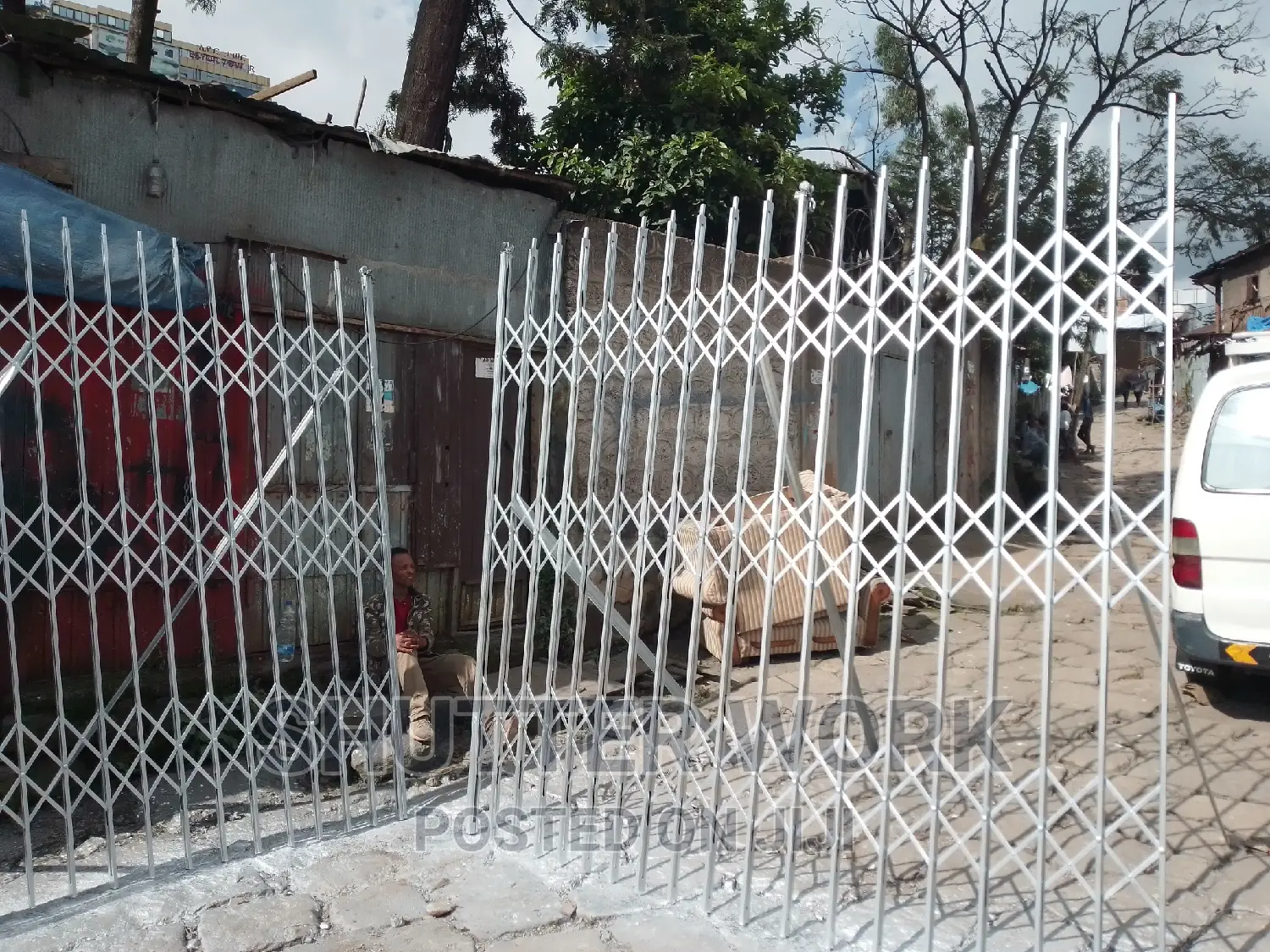 Tesebseabi Ye Menorya Ena Yesuke Shautter Bere Eseralen