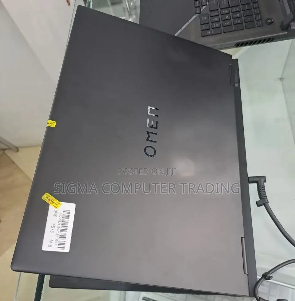 New Laptop HP Omen 16 16GB Intel Core I9 SSD 1T