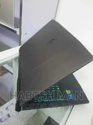New Laptop MSI Pulse GL66 16GB Intel Core I7 SSD 1T