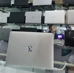 Photo - New Laptop Apple MacBook Pro 2016 8GB Intel Core M SSD 256GB